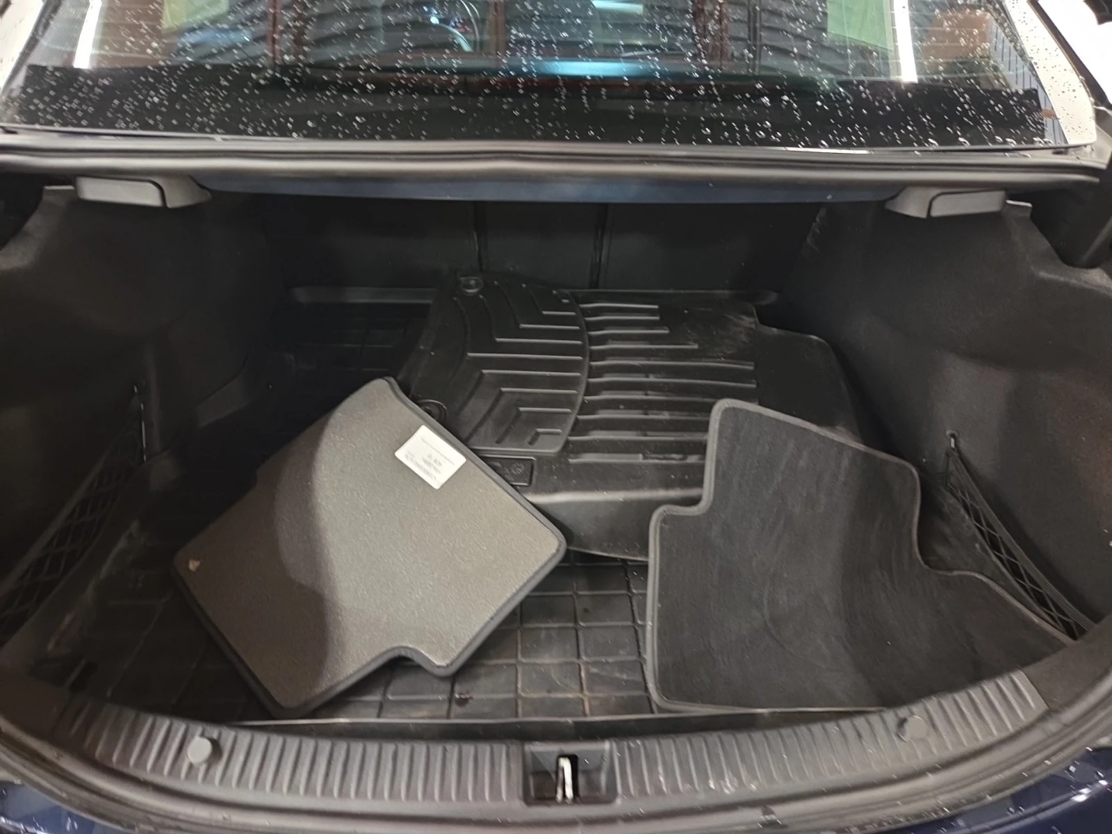 Mercedes-Benz C 300  CARFAX / ПАНОРАМА / АВТОКРЕДИТ, снимка 14 - Автомобили и джипове - 56023225