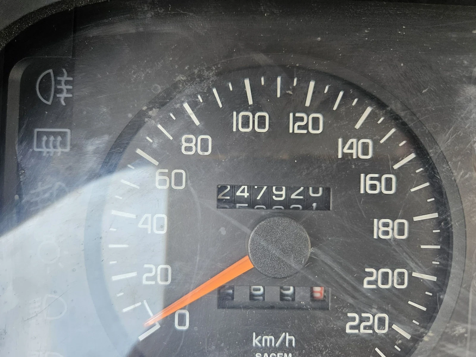 Renault Clio, снимка 7 - Автомобили и джипове - 56251676