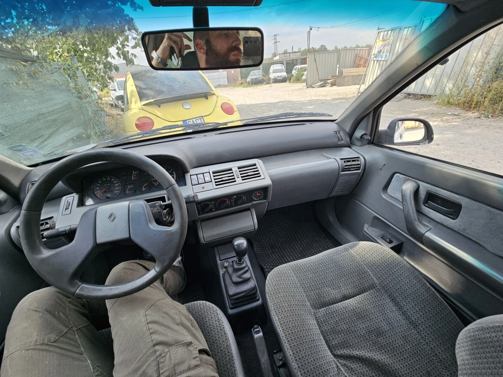 Renault Clio, снимка 9 - Автомобили и джипове - 56251676