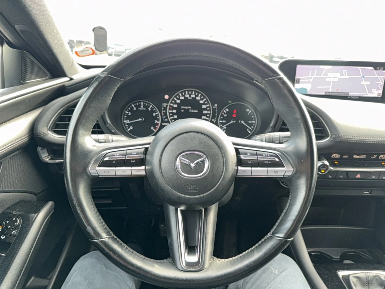 Mazda 3 Sky 2.0 Бензин, снимка 5 - Автомобили и джипове - 56353829