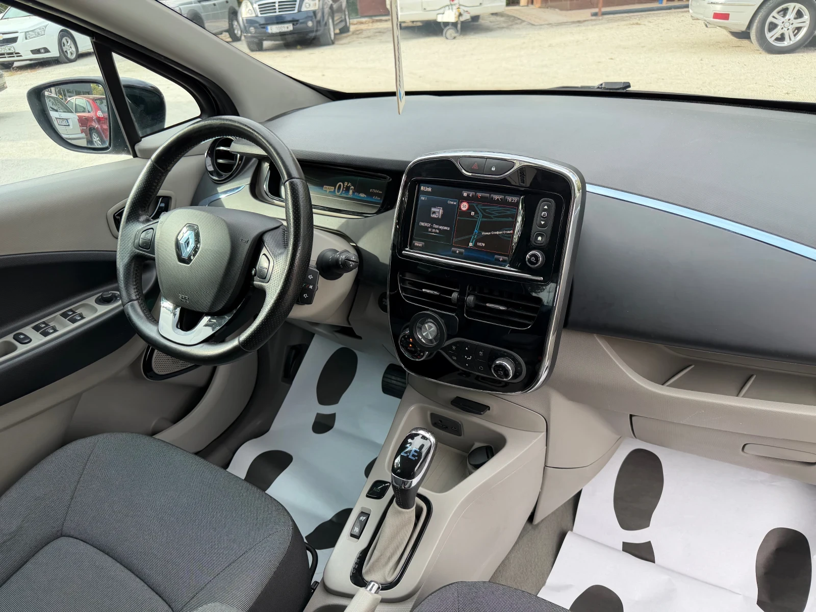 Renault Zoe 22kw/Camera/Navi/58ps | Mobile.bg � ����������� 15