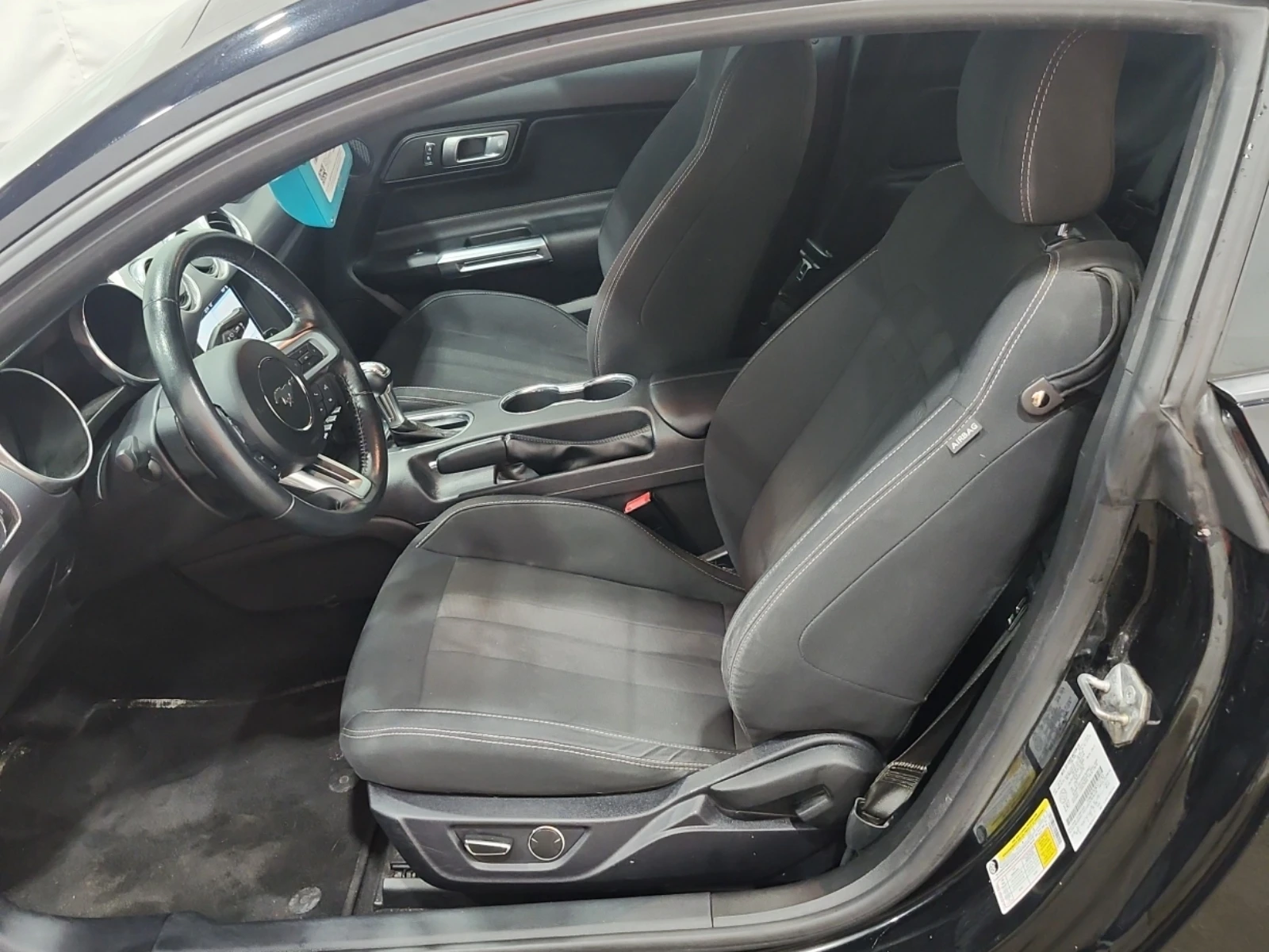 Ford Mustang * FASTBACK* ECOBOOST* TURBO* NAVI* �����������*  | Mobile.bg � ����������� 3