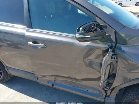 Toyota Rav4 2.5L I-4 DOHC, VVT, 176HP Front Wheel Drive, снимка 6