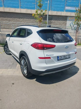 Hyundai Tucson HTRAC/KEYLESS/FULL/PANORAMA/LANE ASIST, снимка 4