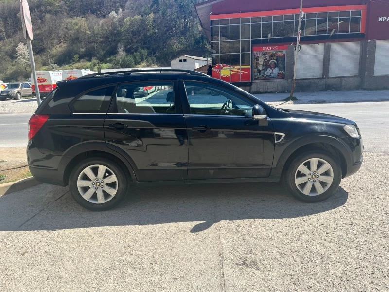 Chevrolet Captiva LT, снимка 5 - Автомобили и джипове - 49472214