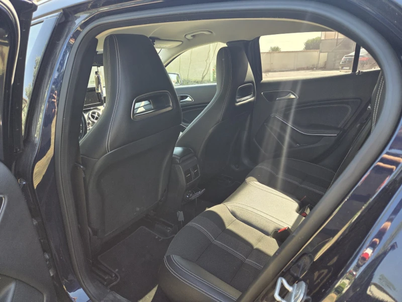 Mercedes-Benz GLA 200 * 4-MATIC* FACELIFT* , снимка 5 - Автомобили и джипове - 52400770