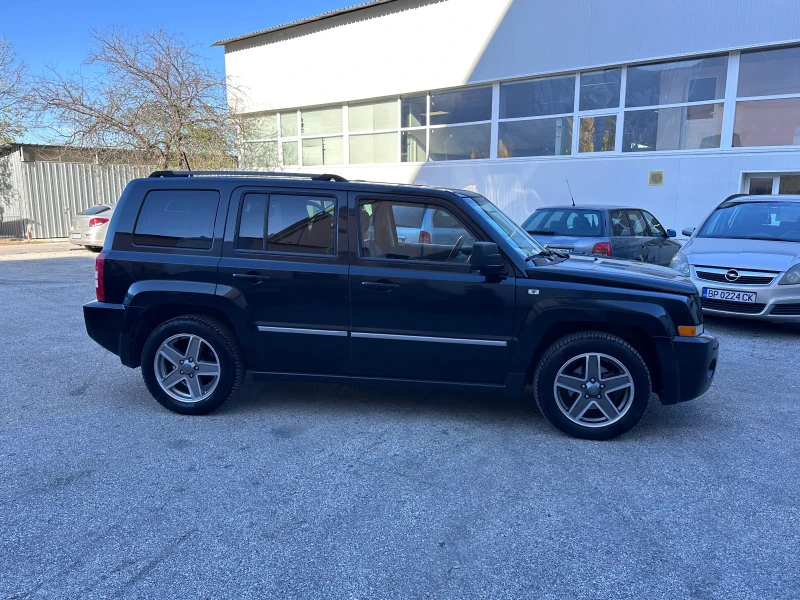 Jeep Patriot 2.0CRD - КЛИМАТРОНИК, снимка 4 - Автомобили и джипове - 52413042
