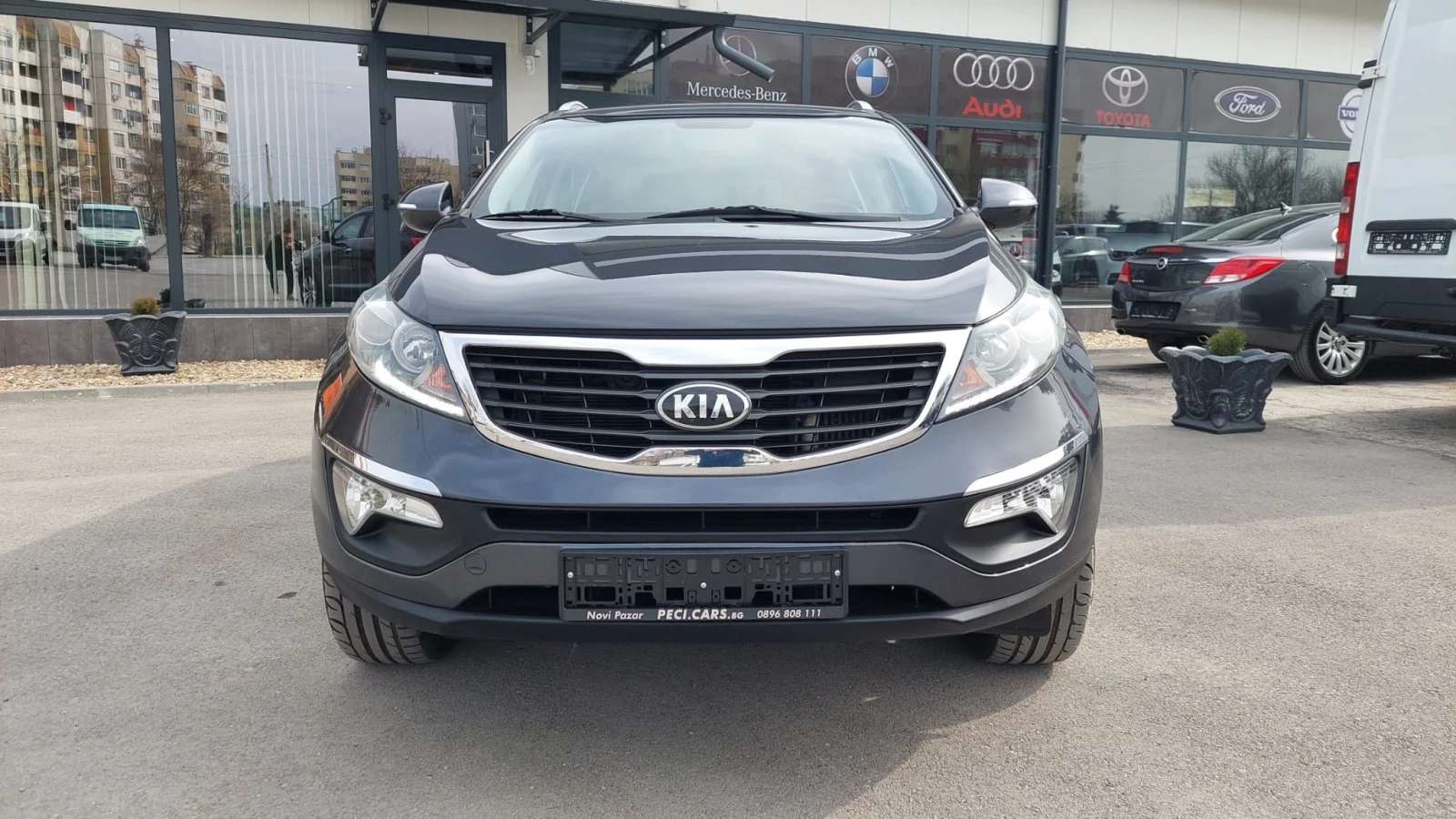 Kia Sportage 2.0CRDi 4x4 6SP-VNOS IT-FULL-SERVNA IST.-LIZING - изображение 2