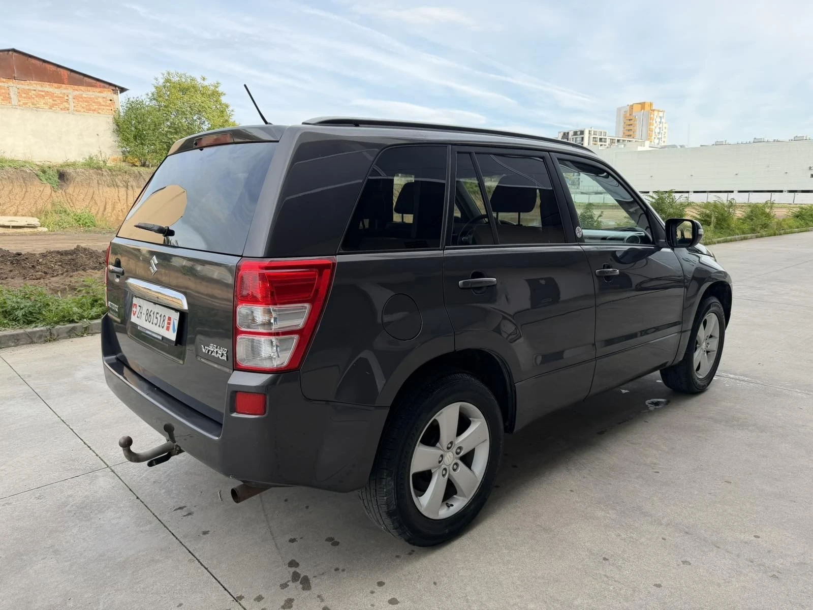 Suzuki Grand vitara 2.0i Swiss - изображение 5