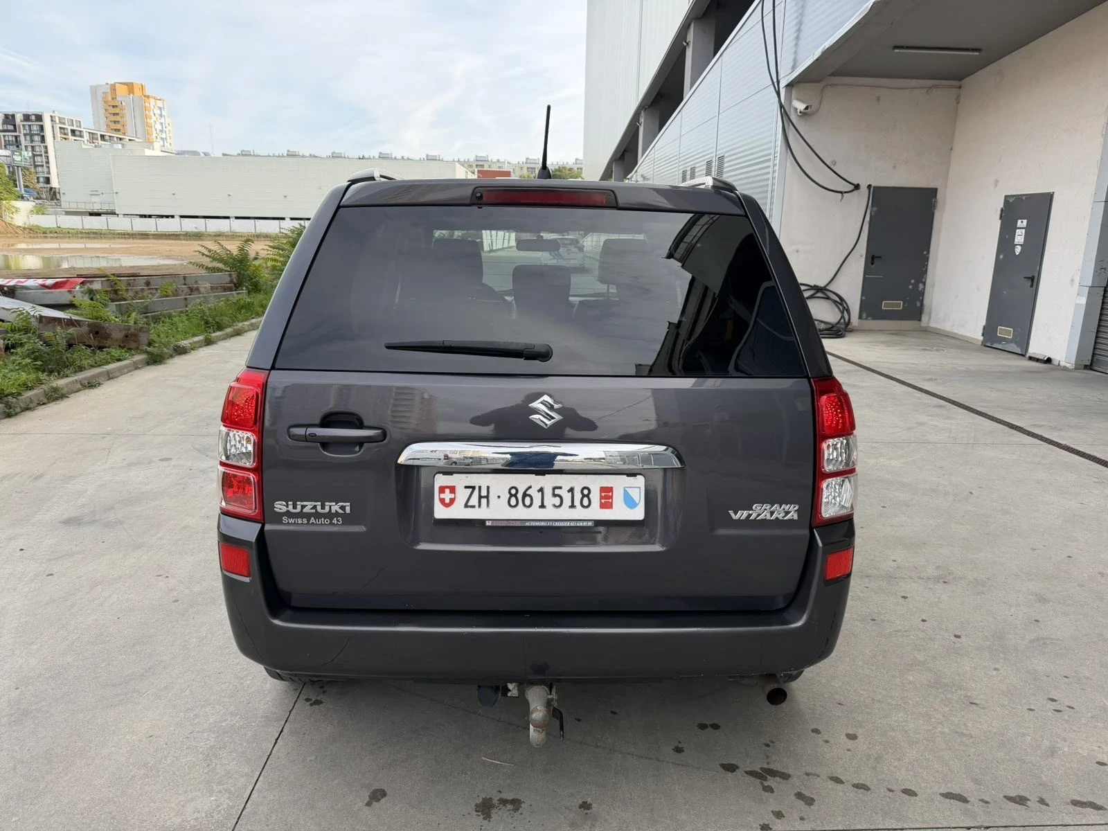 Suzuki Grand vitara 2.0i Swiss - изображение 7