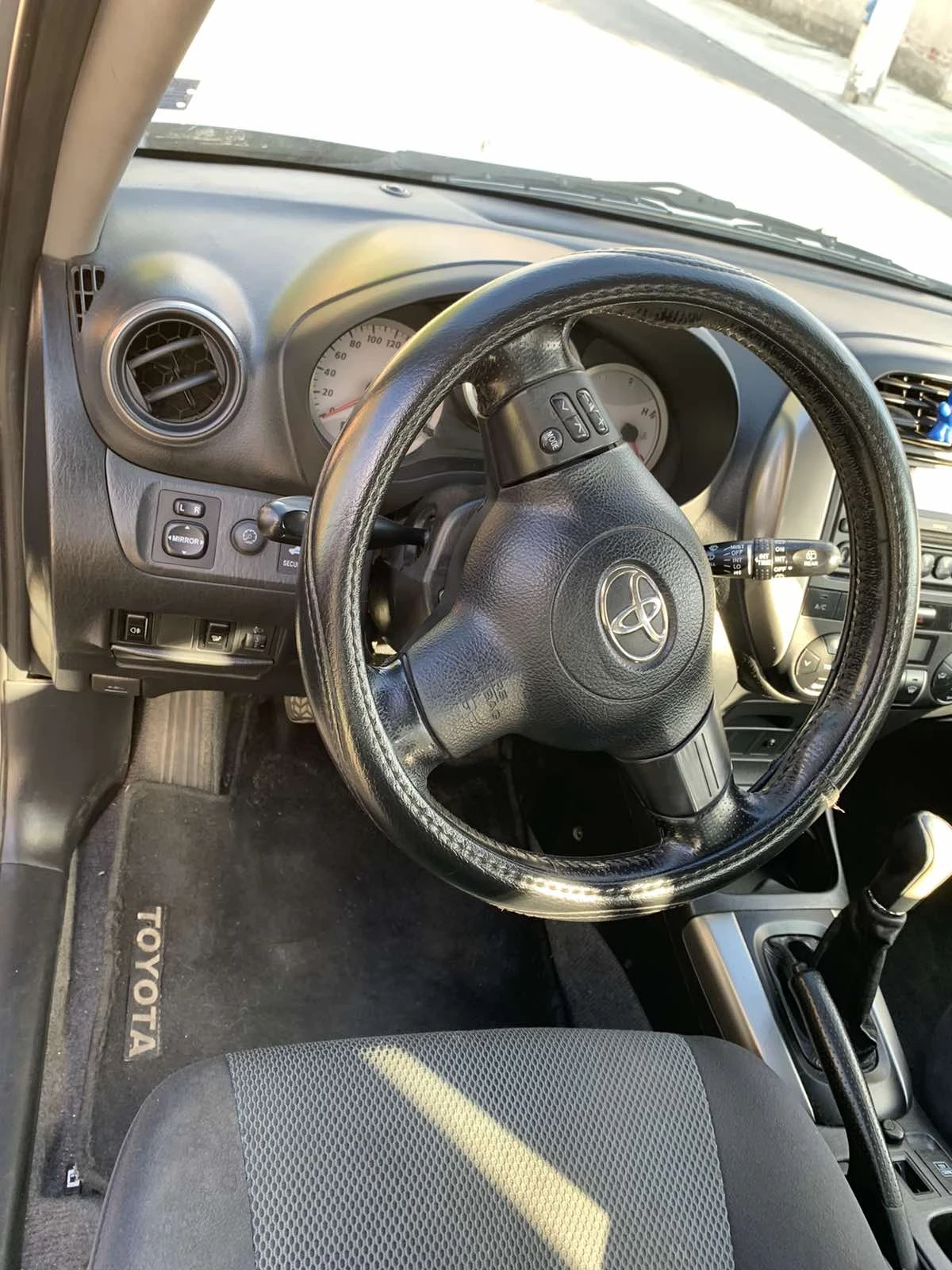 Toyota Rav4 D4D - изображение 4