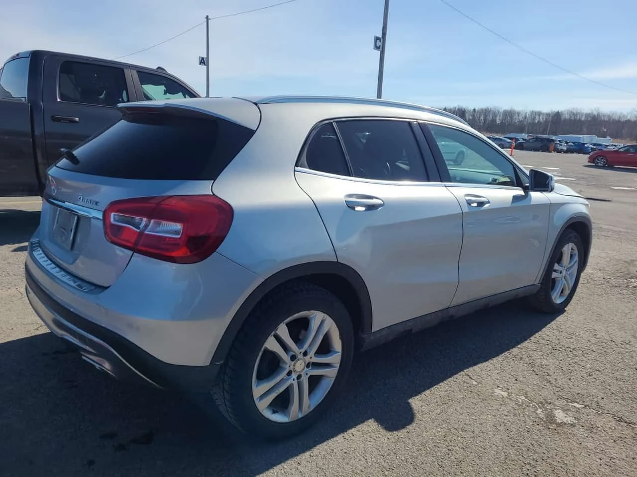 Mercedes-Benz GLA 250  * ПОДГРЕВИ* 2 КЛЮЧА* CARFAX *  - изображение 3