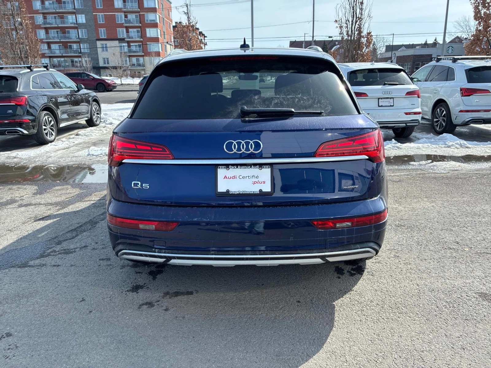 Audi Q5  Komfort CARFAX /LED/ПОДГРЕВИ/PANO/NAVI - изображение 4