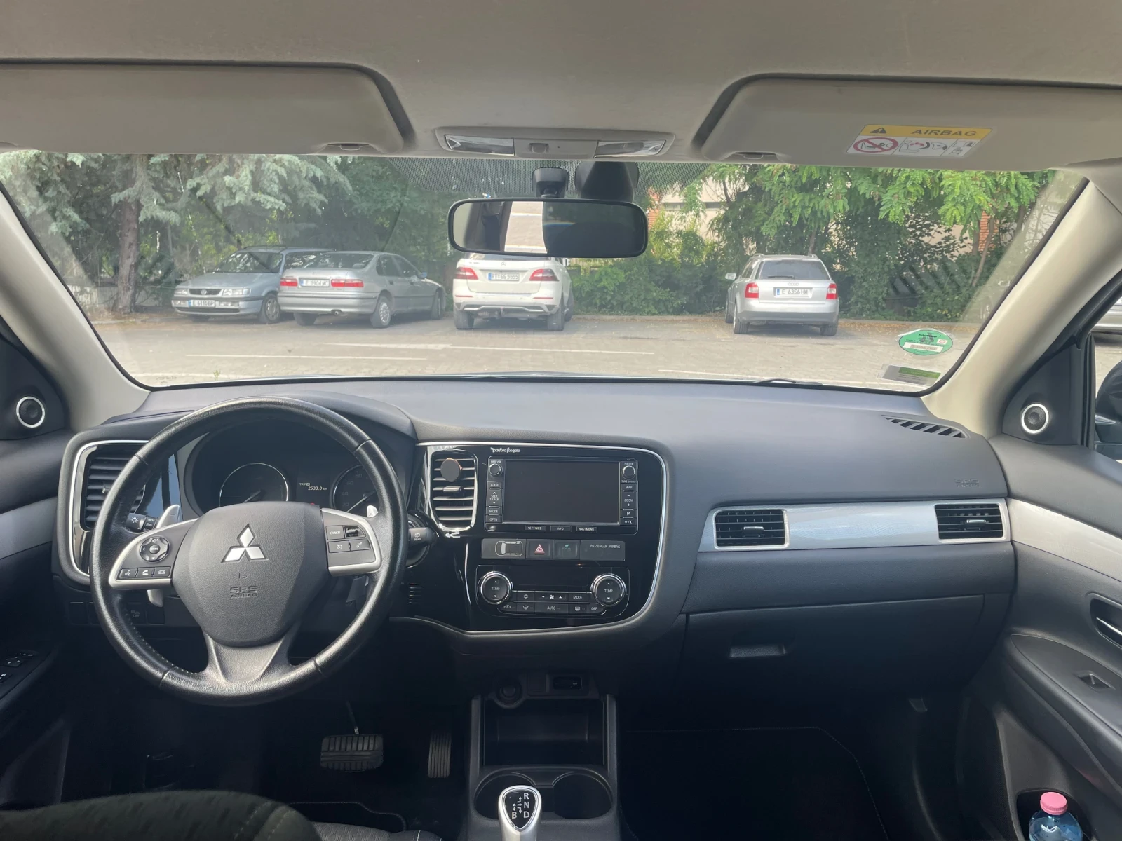 Mitsubishi Outlander, снимка 9 - Автомобили и джипове - 54980831