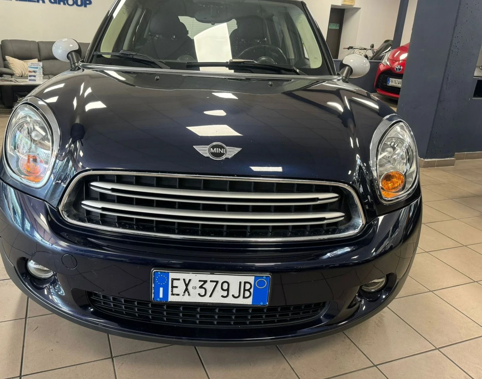 Mini Countryman 2.0 д автоматик, снимка 11 - Автомобили и джипове - 54412046