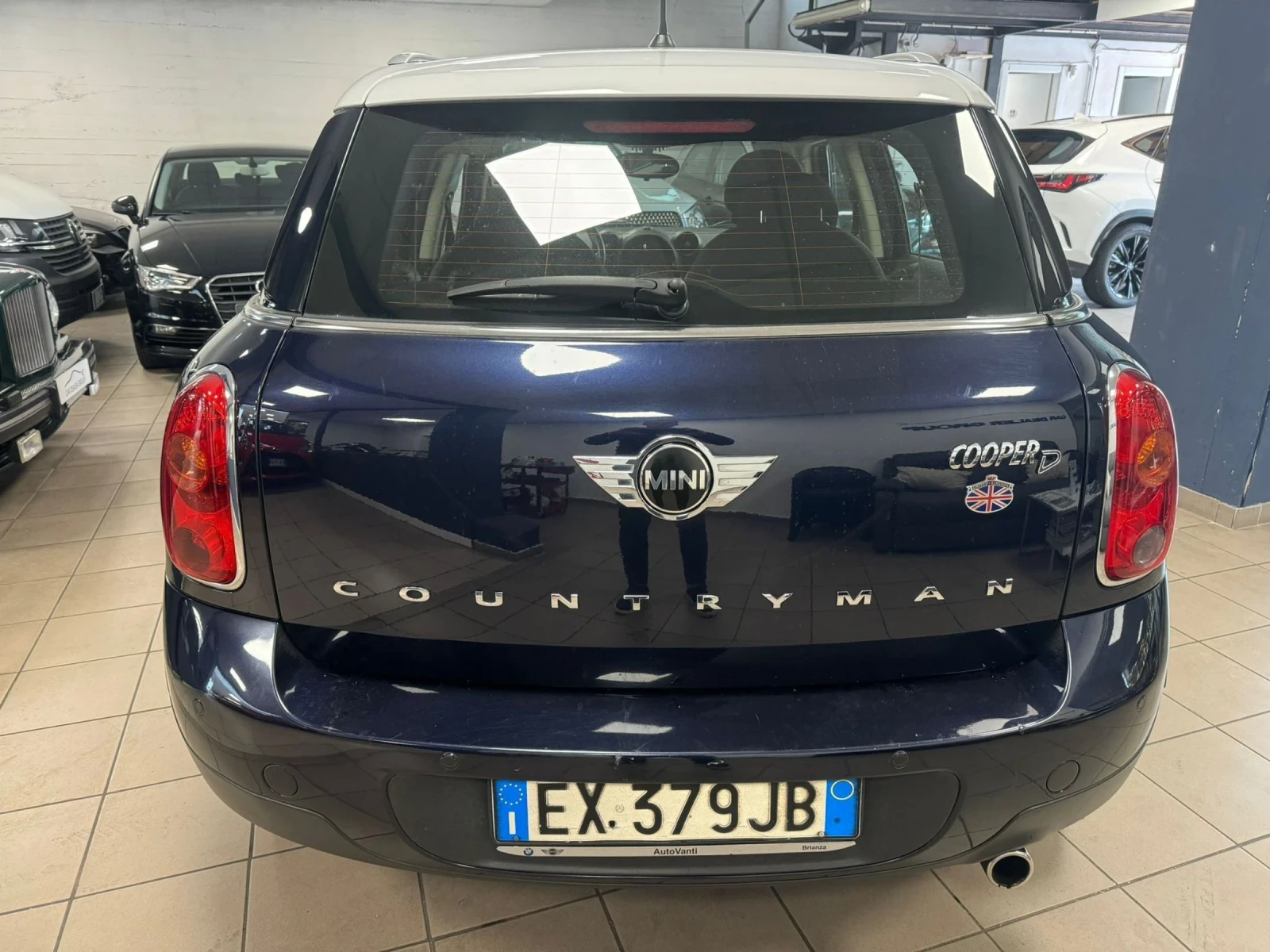 Mini Countryman 2.0 д автоматик, снимка 8 - Автомобили и джипове - 54412046