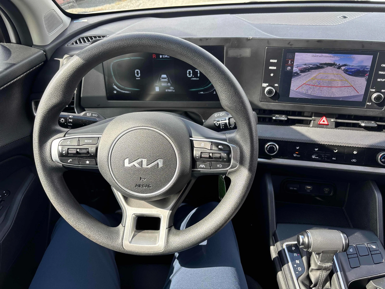 Kia Sportage * * CARFAX * * АВТО КРЕДИТ * * Цена до БГ * * , снимка 7 - Автомобили и джипове - 54496868