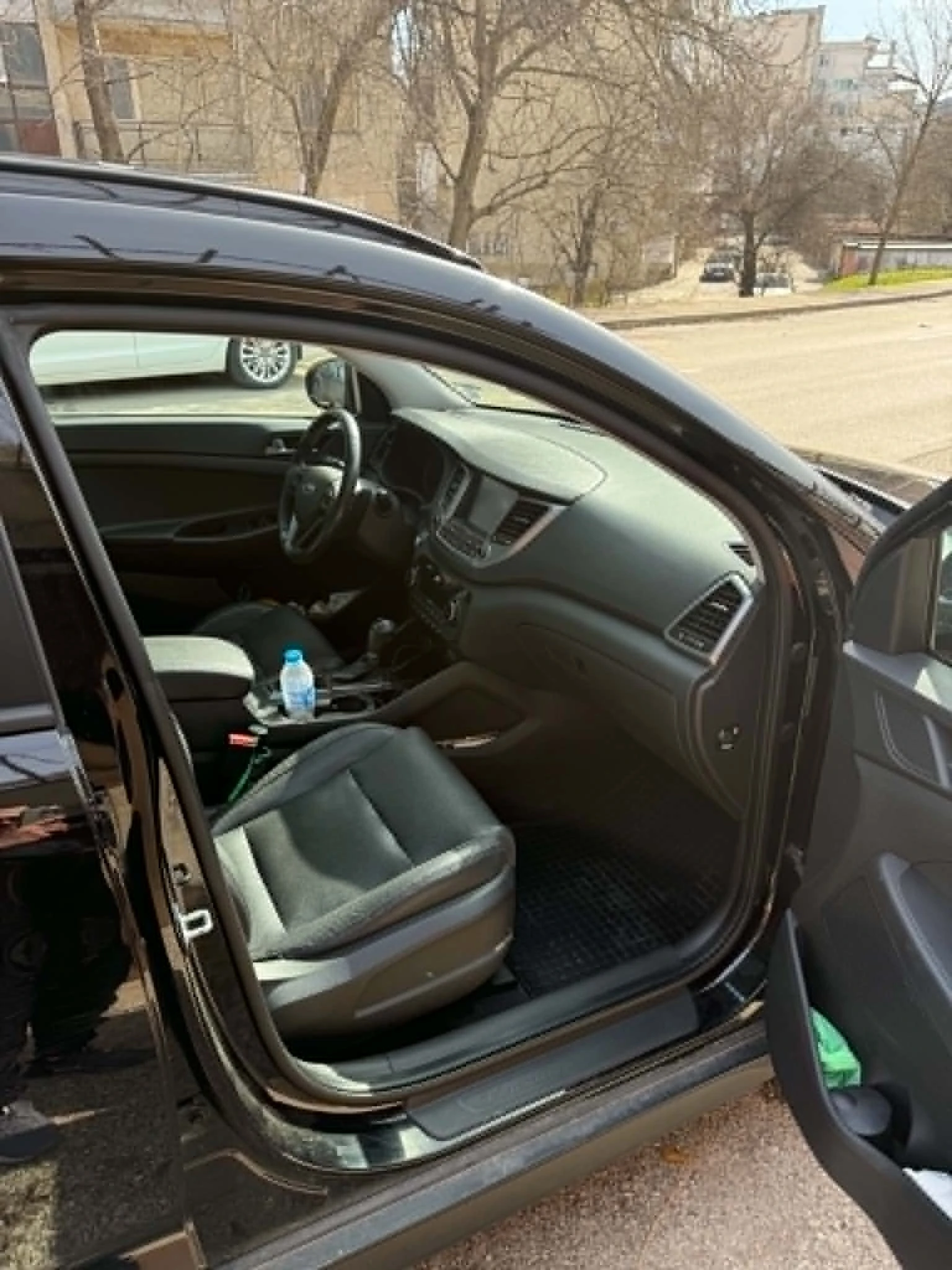 Hyundai Tucson, снимка 13 - Автомобили и джипове - 55499845