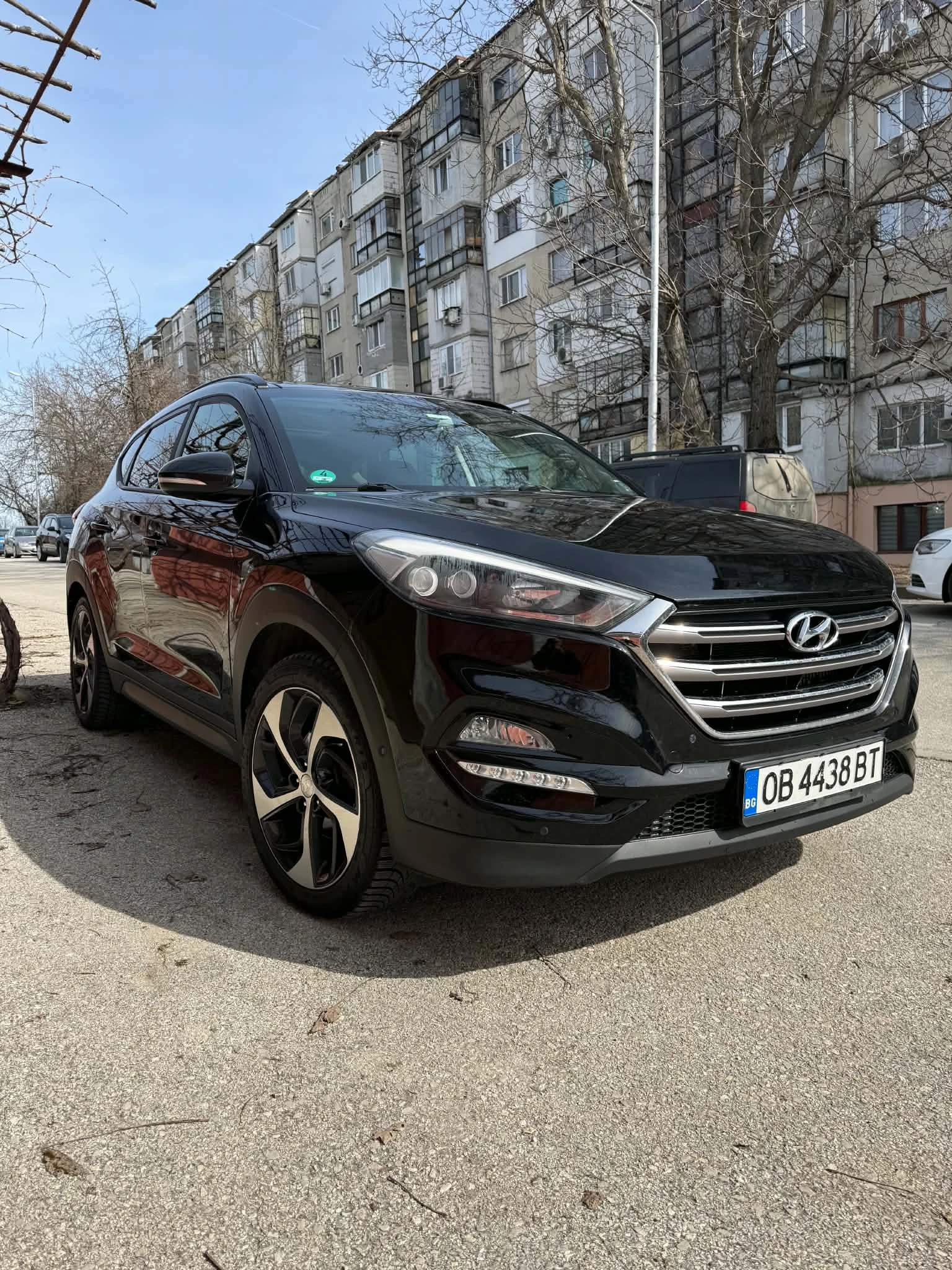 Hyundai Tucson, снимка 3 - Автомобили и джипове - 55499845