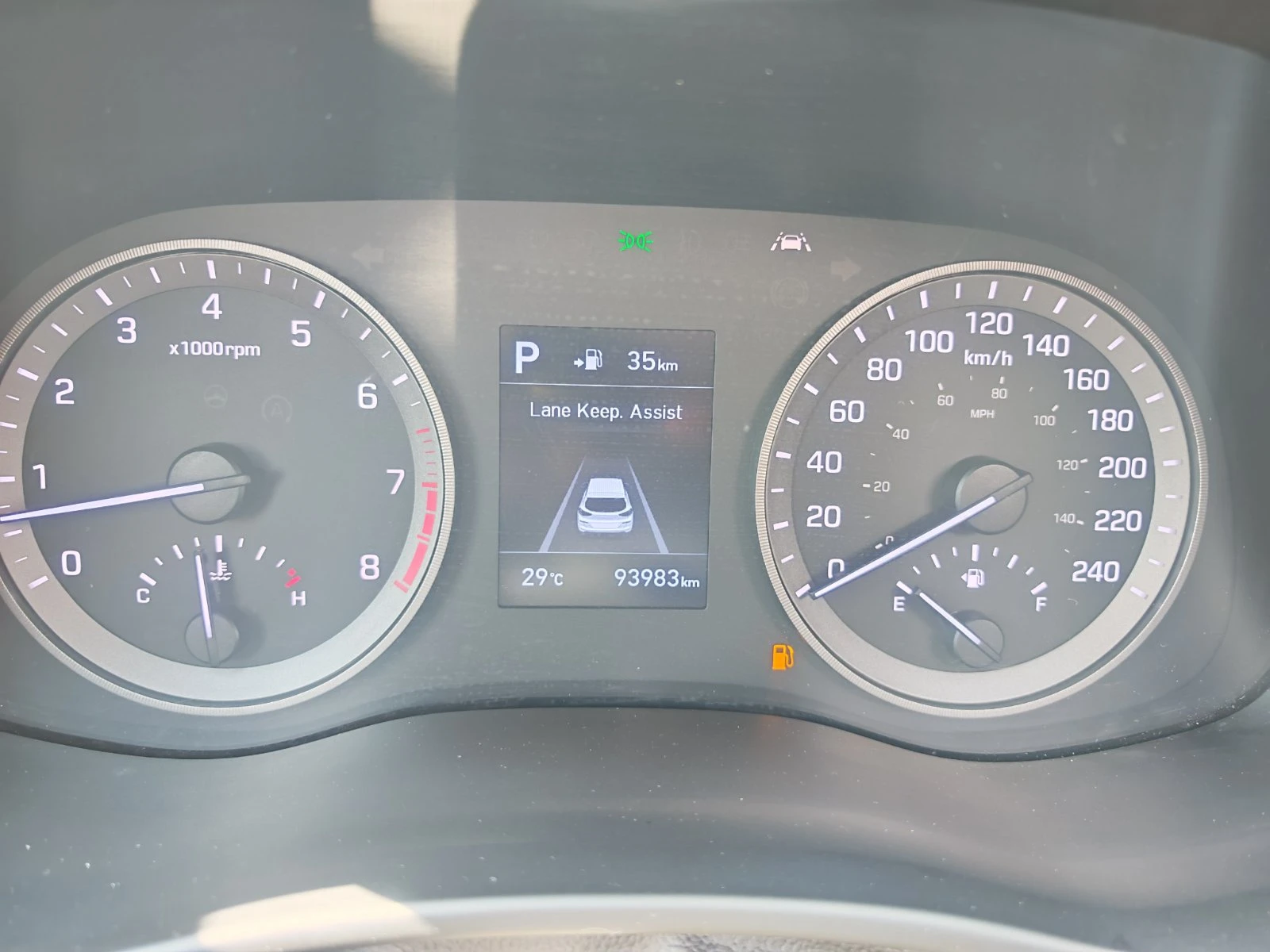 Hyundai Tucson HTRAC/KEYLESS/FULL/PANORAMA/LANE ASIST, снимка 14 - Автомобили и джипове - 55573504