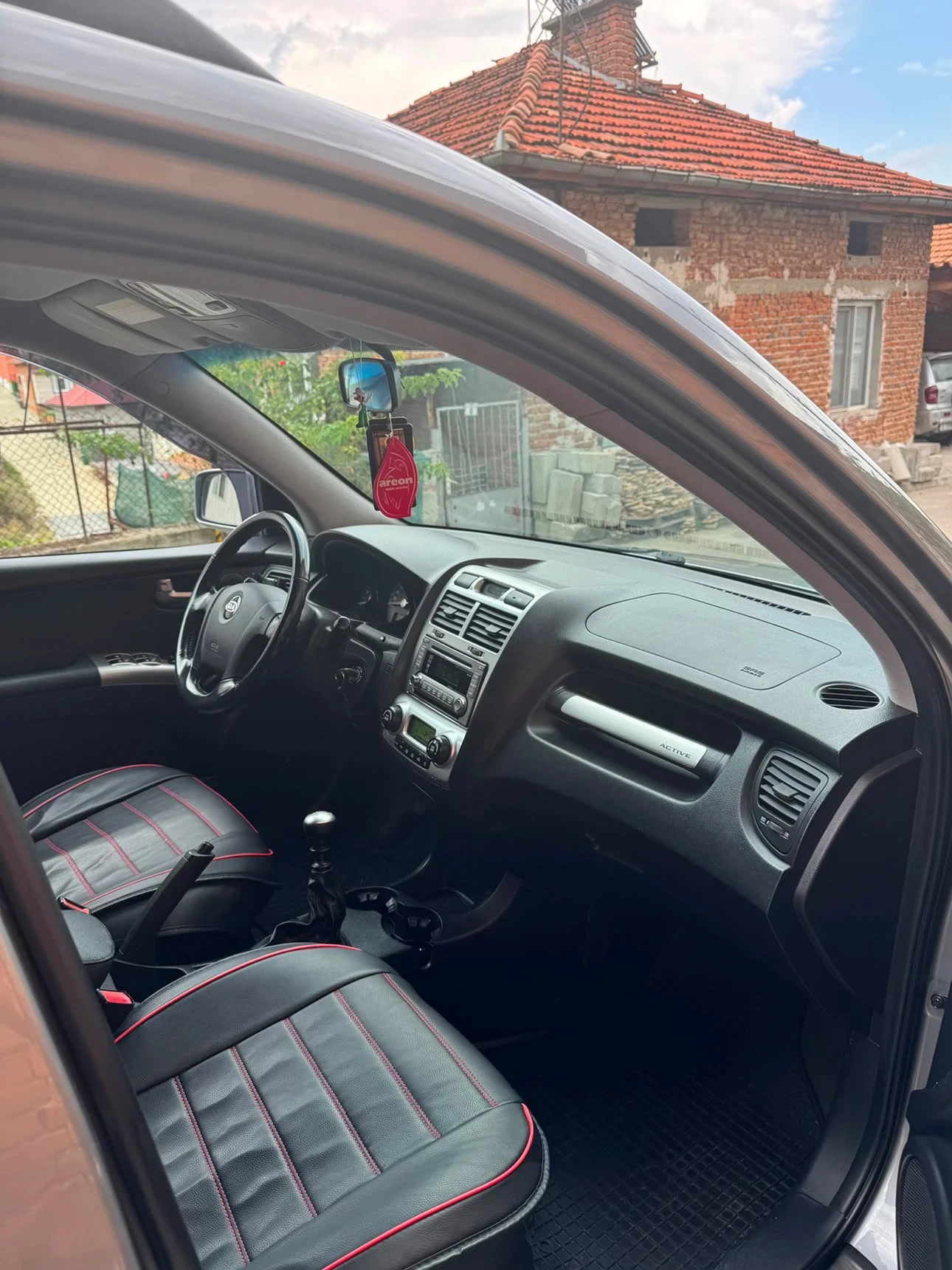Kia Sportage, снимка 7 - Автомобили и джипове - 55891342