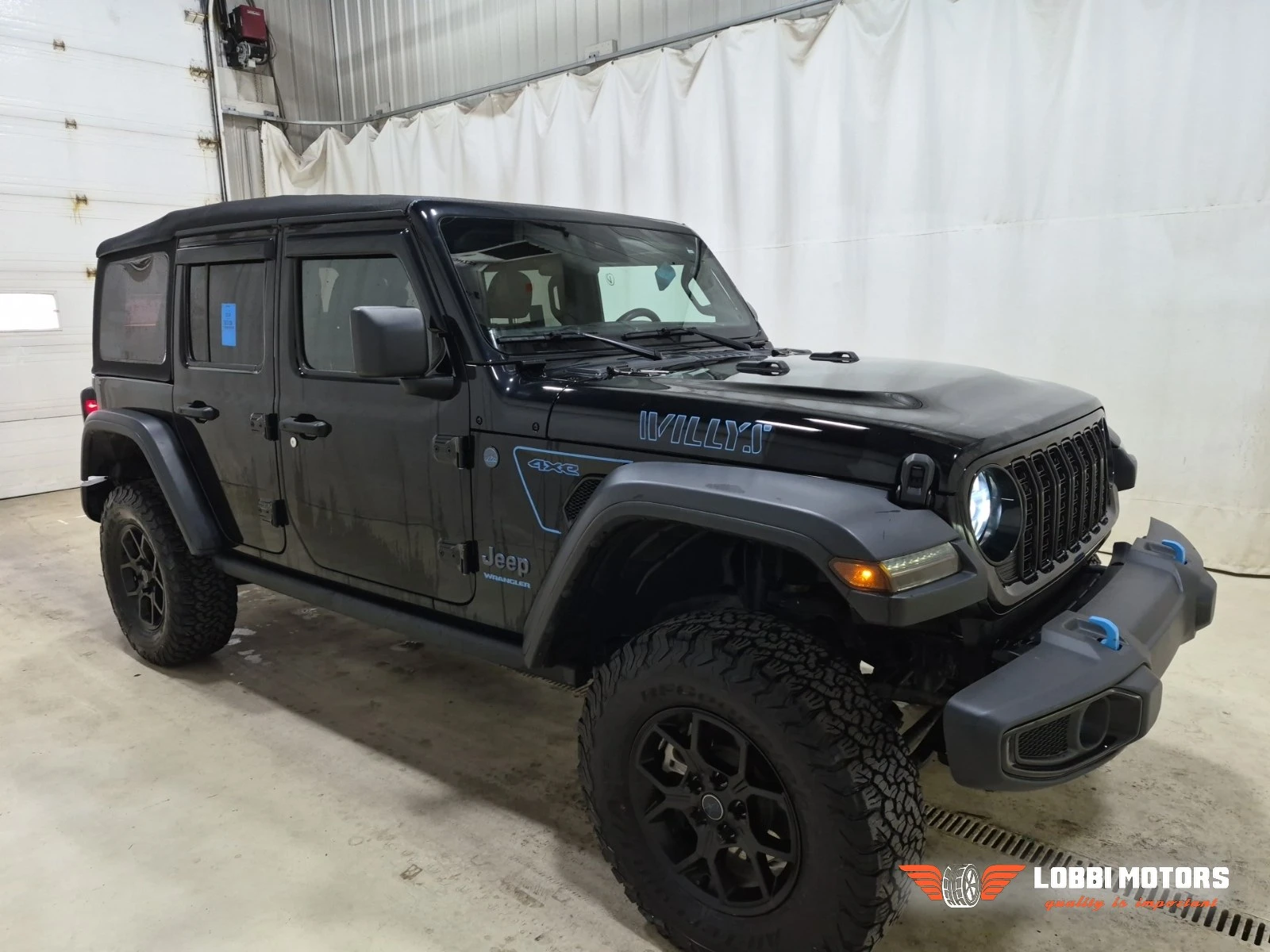 Jeep Wrangler, снимка 2 - Автомобили и джипове - 55955790