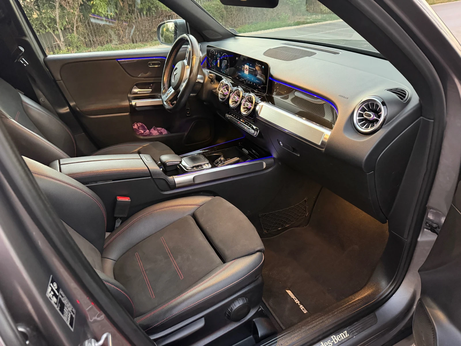 Mercedes-Benz GLB Amg pak 4MATIK, снимка 8 - Автомобили и джипове - 56002930