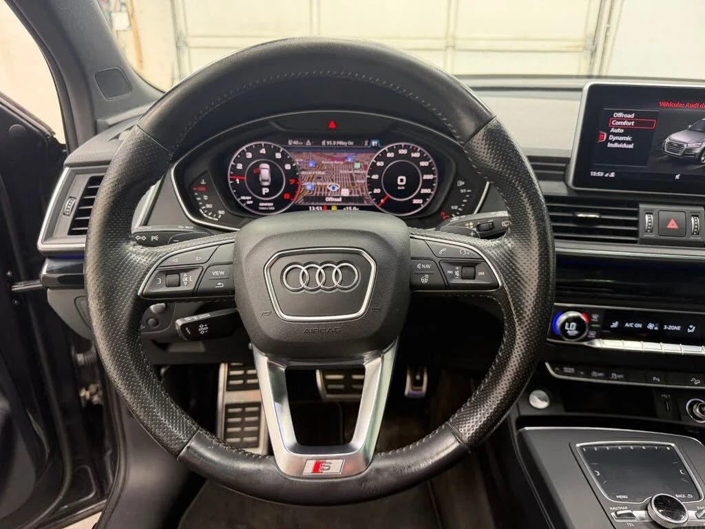 Audi Q5 Панорама * АвтоКредит (ЦЕНА ДО БГ), снимка 14 - Автомобили и джипове - 56186883
