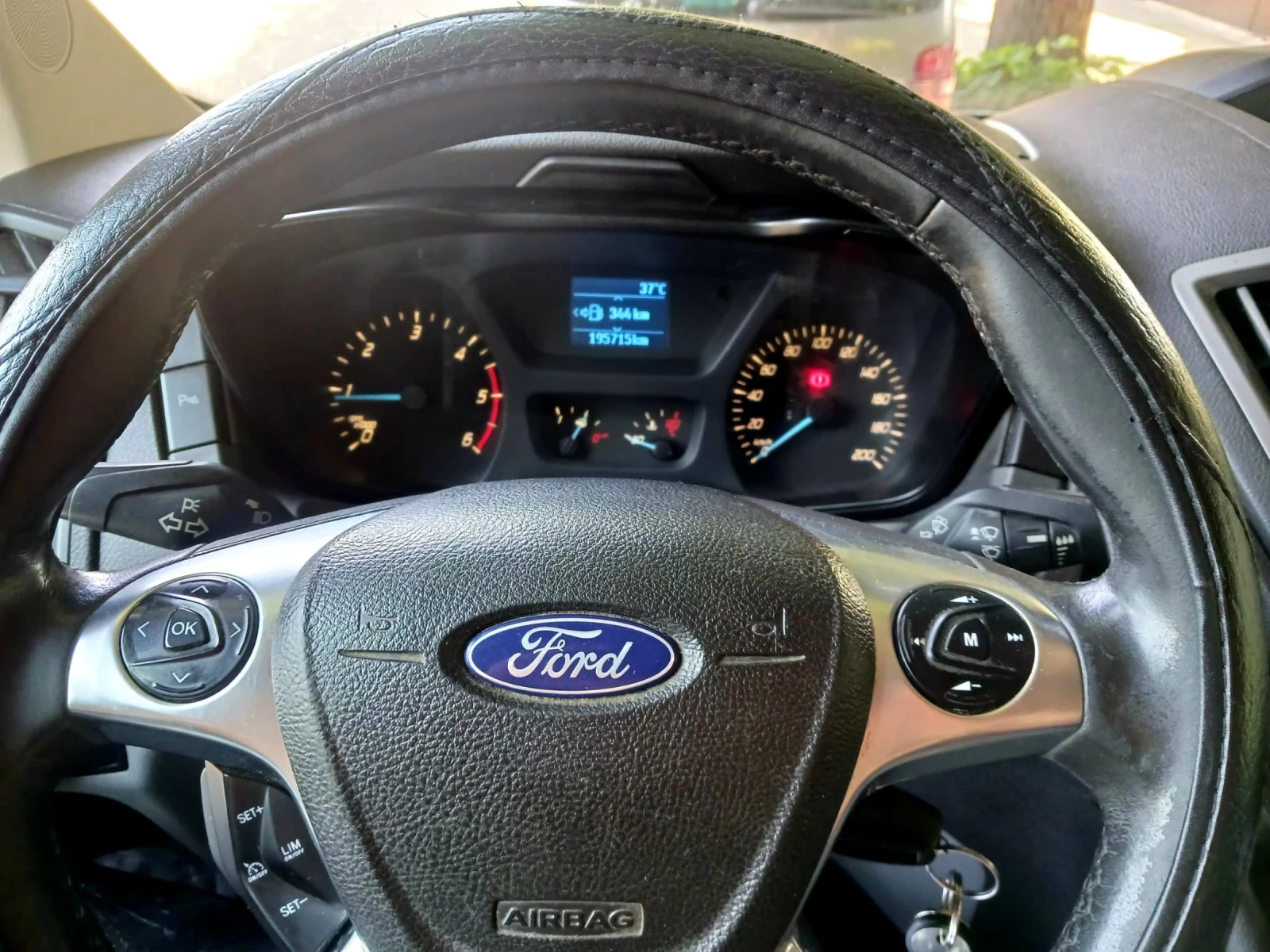 Ford Transit 2.0 TDCi 170к.с. L2 H3 - изображение 10