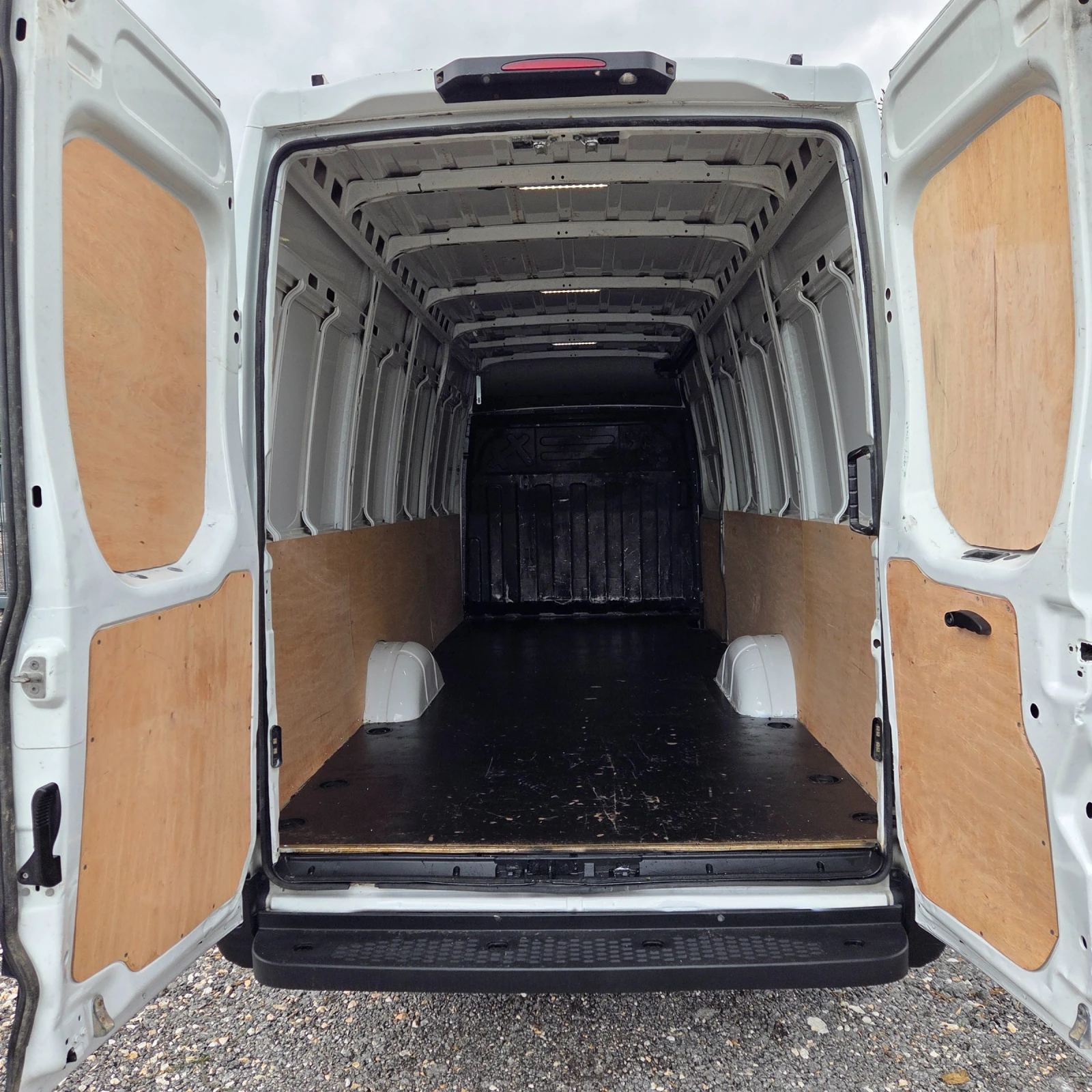 Iveco Daily 35S15 2.3 Euro 5, снимка 6 - Бусове и автобуси - 56658555