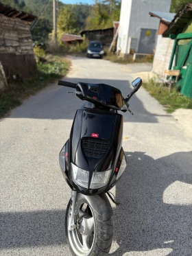     Aprilia 50