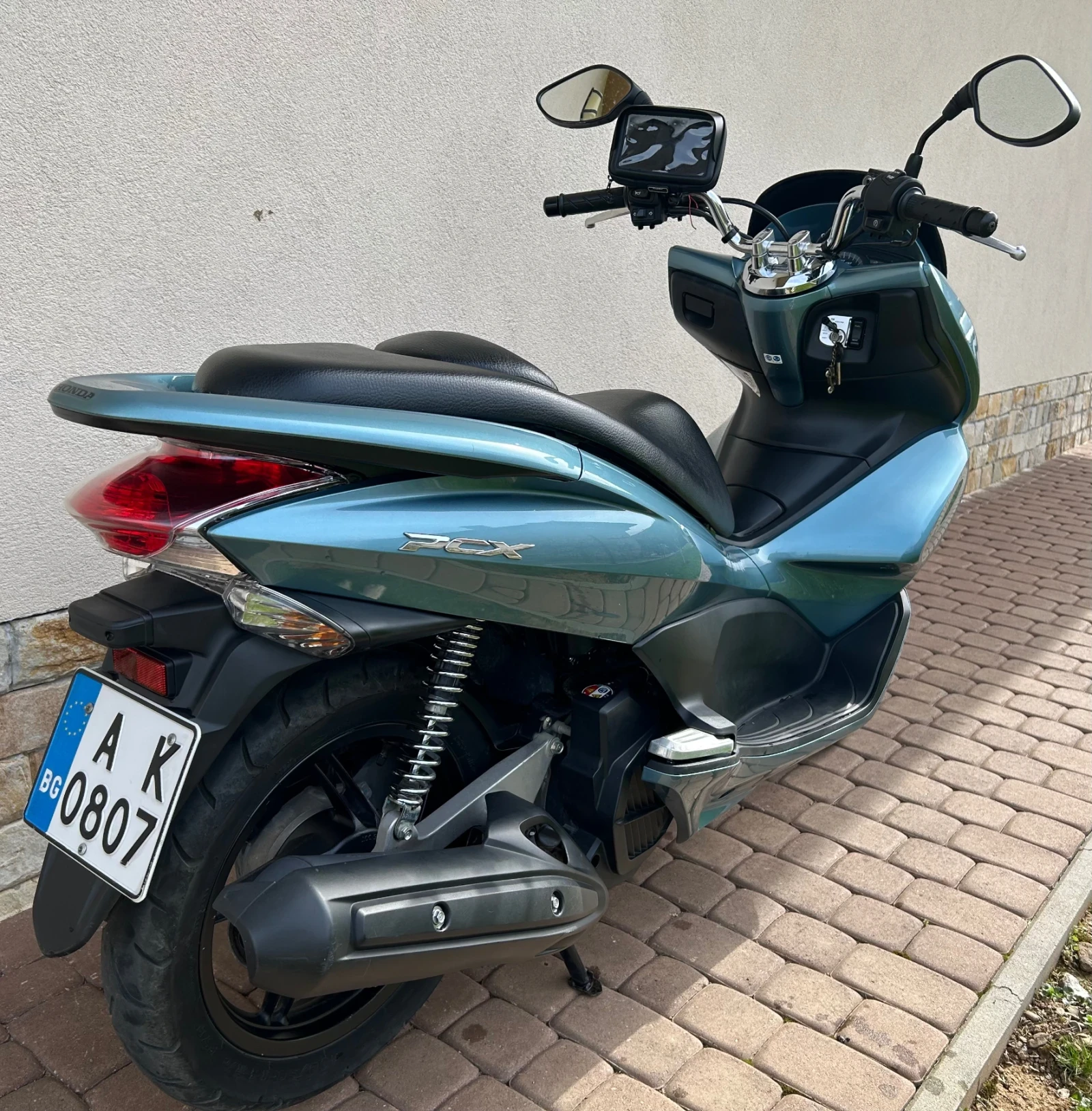 Honda Pcx 125 i 7000 km , снимка 6 - Мотоциклети и мототехника - 55721389