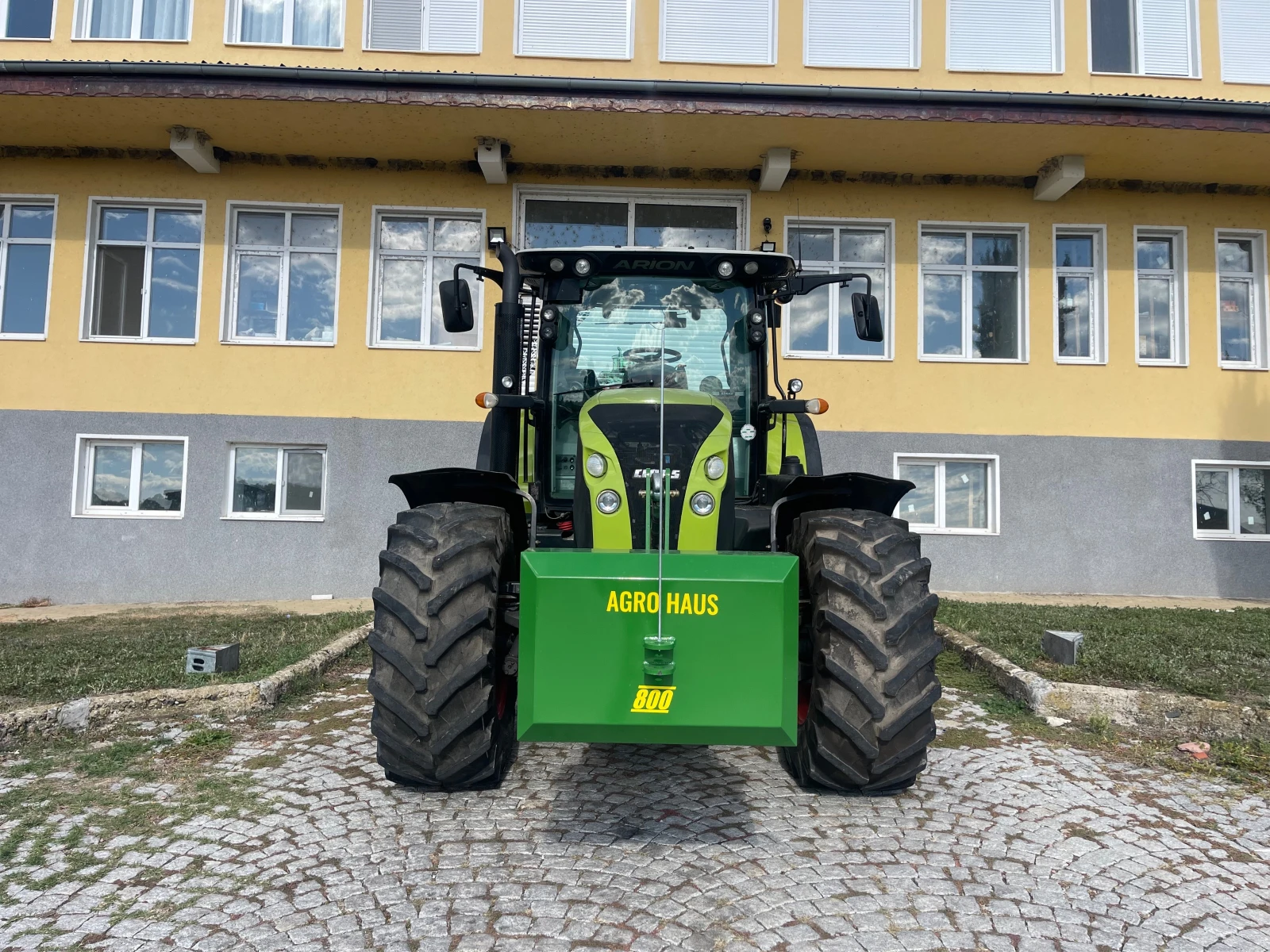 Трактор Claas ARION 650 CEBIS HAXASHIFT ЛИЗИНГ - изображение 2