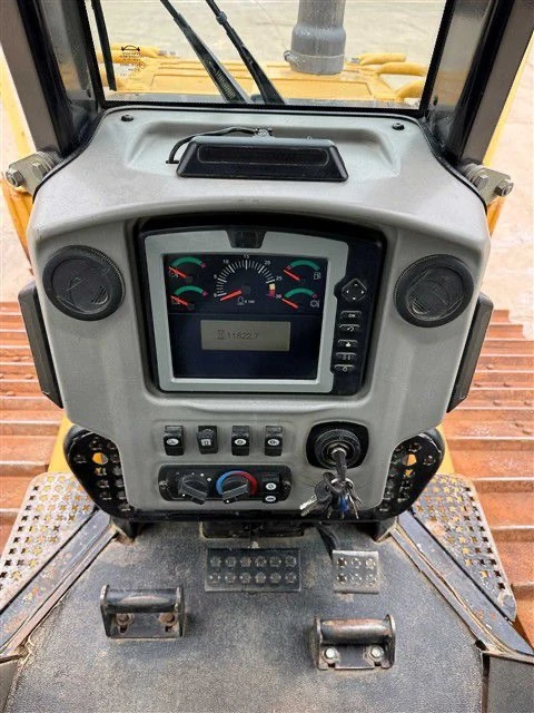 Булдозер Cat D6N LGP GPS РИПЕР ЛИЗИНГ, снимка 10 - Индустриална техника - 54704599