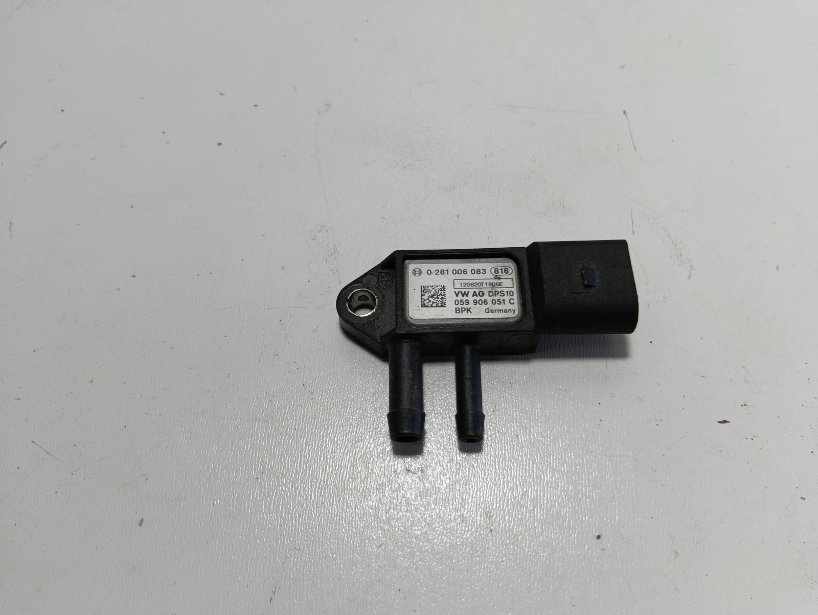 датчик 0281006083 059906051C VW Golf