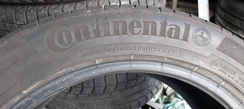 Гуми Летни 255/45R19, снимка 7 - Гуми и джанти - 32902812