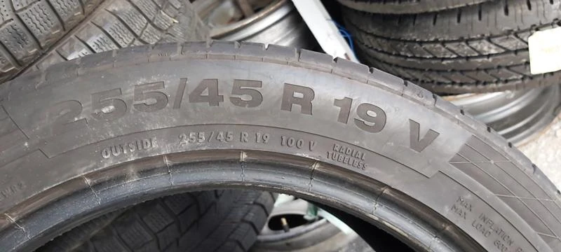 Гуми Летни 255/45R19, снимка 10 - Гуми и джанти - 32902812