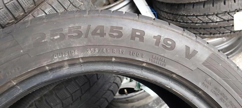 Гуми Летни 255/45R19, снимка 11 - Гуми и джанти - 32902812