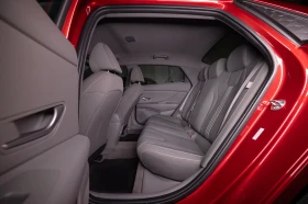 Hyundai Elantra * Apple CarPlay/Android Auto* Remote Start Engine*, снимка 12