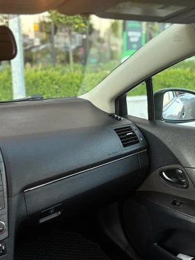 Toyota Avensis Toyota Avensis T27, снимка 9