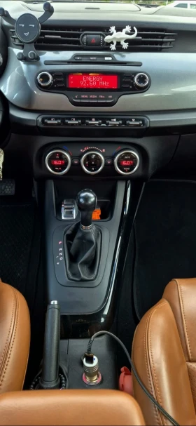 Обява за продажба на Alfa Romeo Giulietta ~13 500 лв. - изображение 9