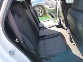 Обява за продажба на Kia Carens 7 места/Автомат ~13 900 лв. - изображение 8 | Auto.bg Обява за продажба на Kia Carens 7 места/Автомат ~13 900 лв. - изображение 8