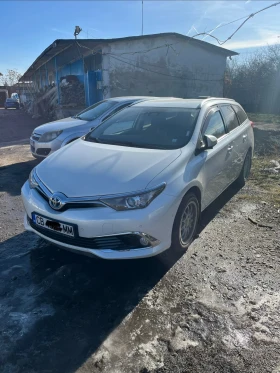 Toyota Auris - 15500 € / 30315.36 лв. - 71849839 8