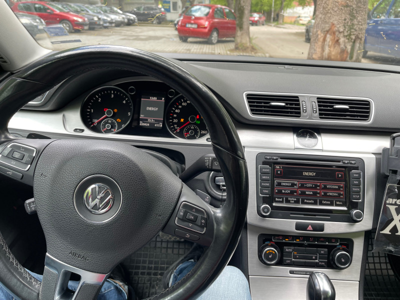 VW Passat 2.0 TDI 4motion, снимка 8 - Автомобили и джипове - 45992216