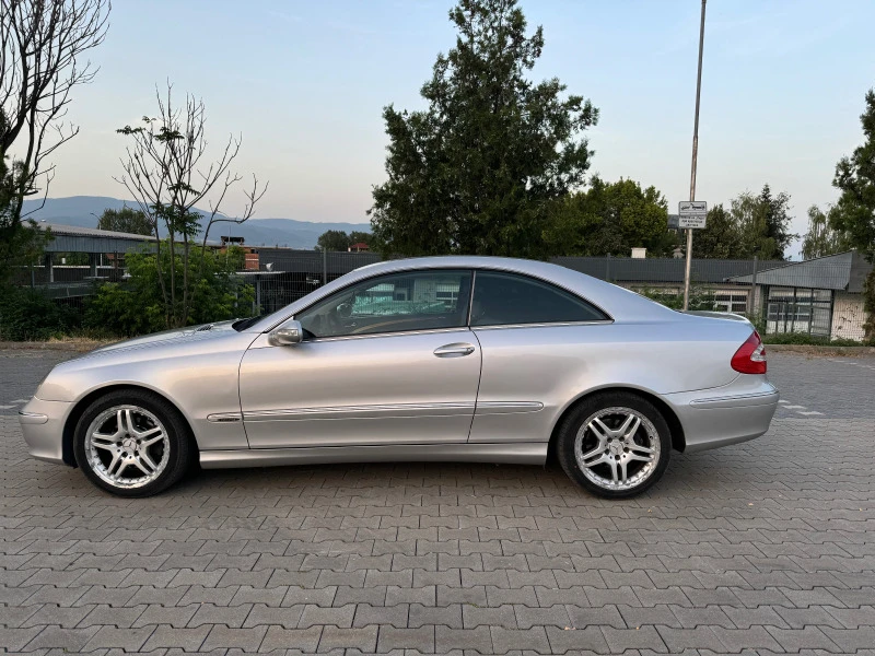 Mercedes-Benz CLK 270 CDI, снимка 7 - Автомобили и джипове - 46320187