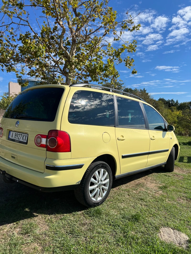 VW Sharan 2.0 TDI КАРАТ , снимка 3 - Автомобили и джипове - 47597239