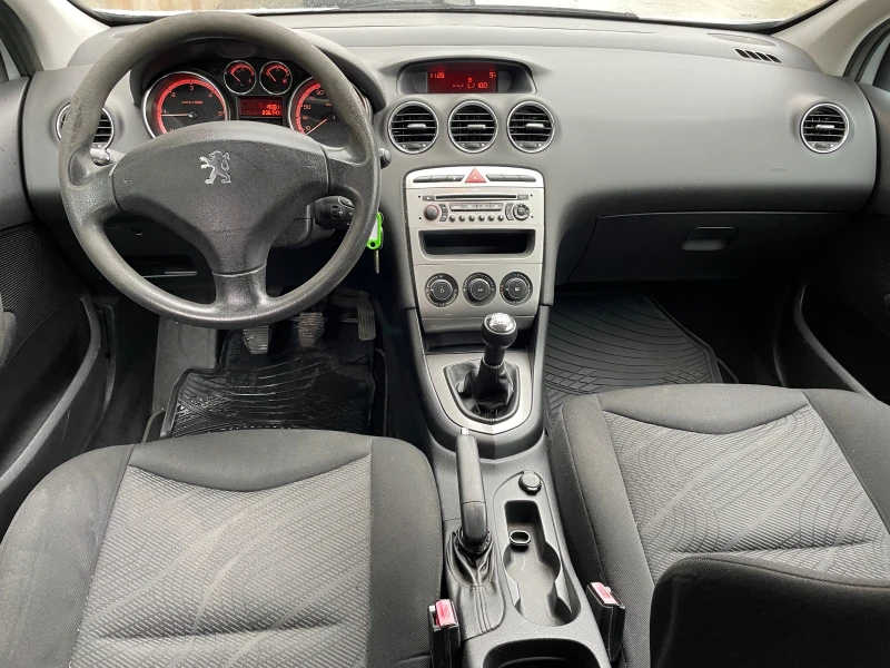 Peugeot 308 SW 1.6HDI, снимка 5 - Автомобили и джипове - 48016066