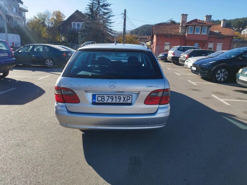 Mercedes-Benz E 320 4 matic , снимка 6 - Автомобили и джипове - 48024495