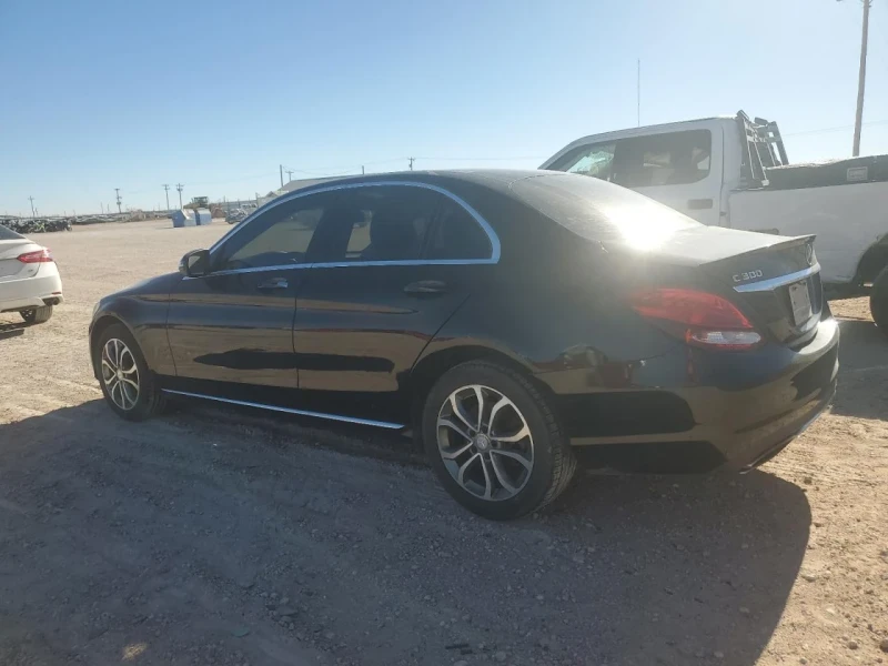 Mercedes-Benz C 300, снимка 4 - Автомобили и джипове - 48724687