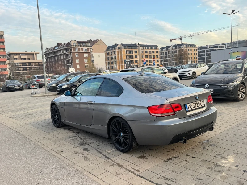 BMW 320, снимка 7 - Автомобили и джипове - 52830349